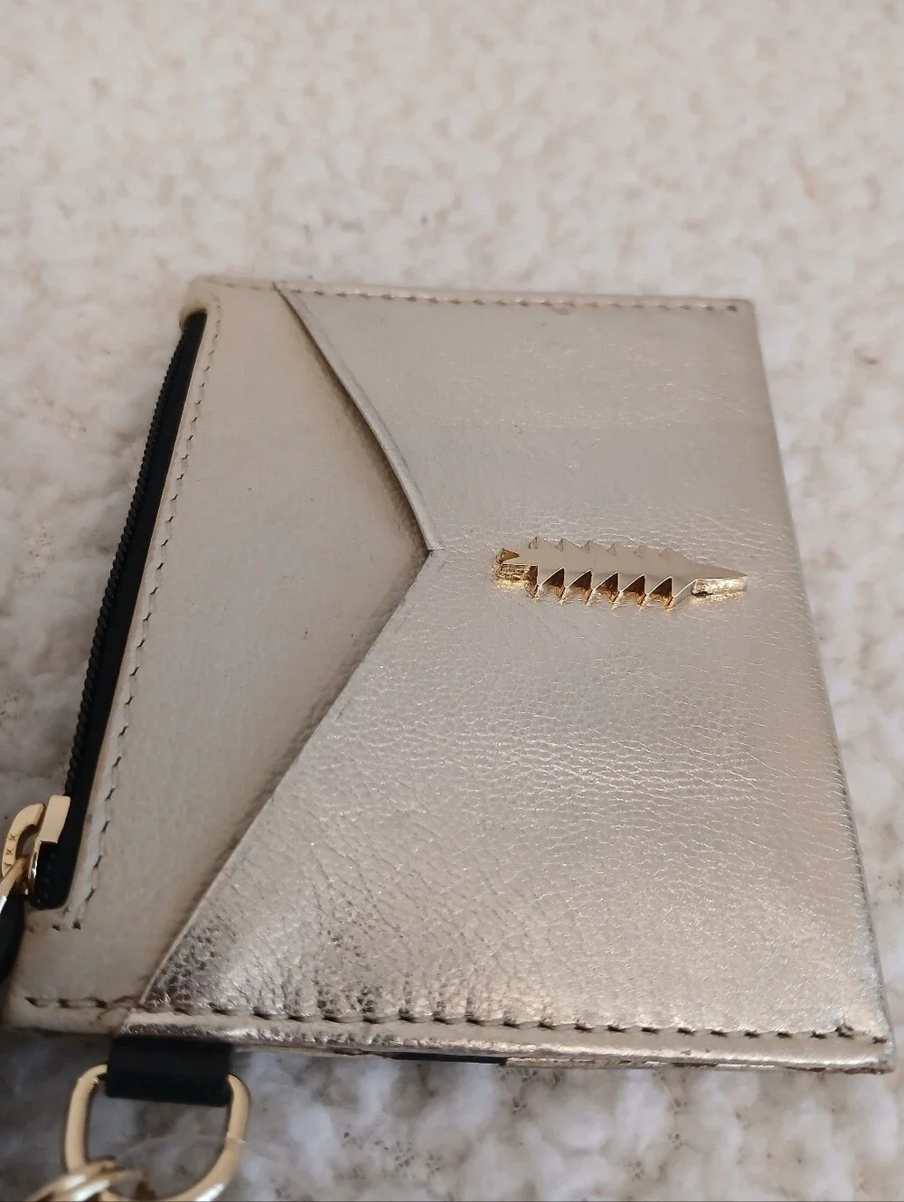 Thacker compact metallic